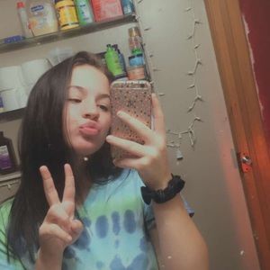 Meet your Posher, Ashleigh